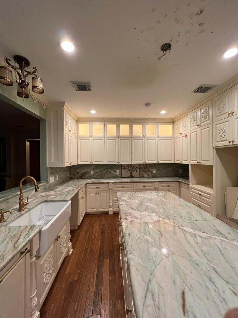 Glass Tile Backsplash The Woodlands - Kitchen Remodel in The Woodlands TX